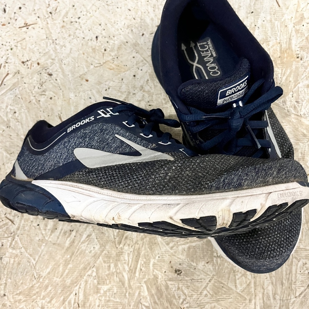 Brooks Pure Cadence 7 size 8